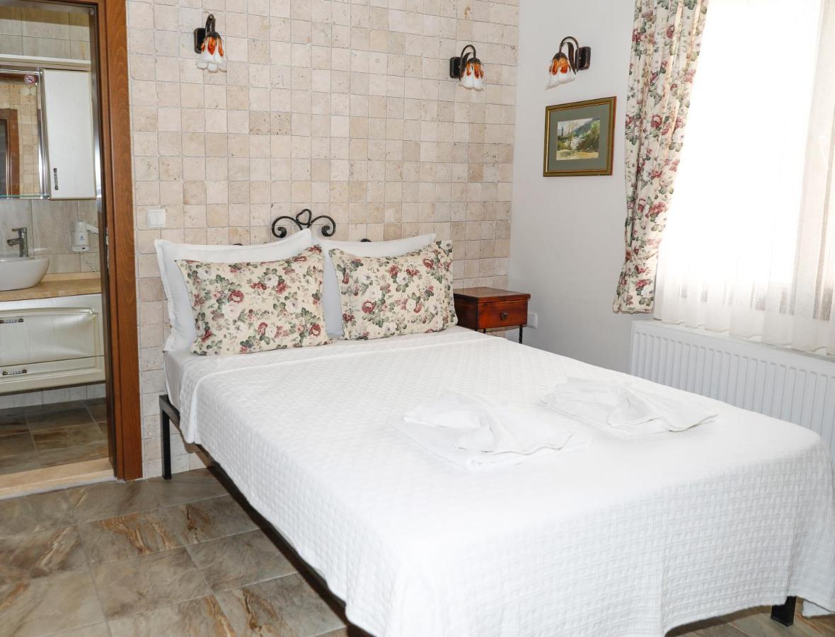 Villa Lotus Butik Otel Seferihisar Ngoại thất bức ảnh